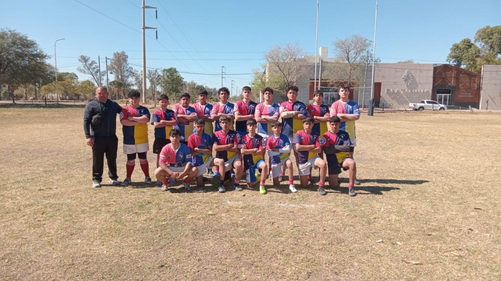 EL RUGBY LE DIO COLOR A LA FRIA MAÑANA VILLANGELENSE.